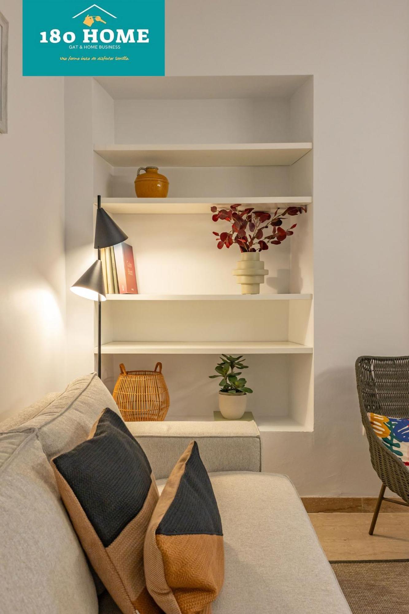 180 Home Goyeneta Luxury Sevilla Exterior foto